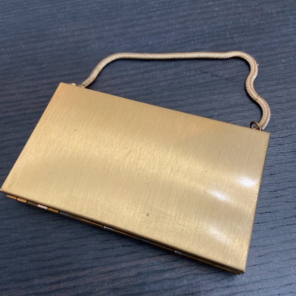 Vintage Mother of Pearl Compact Case - Picture 4 of 4
